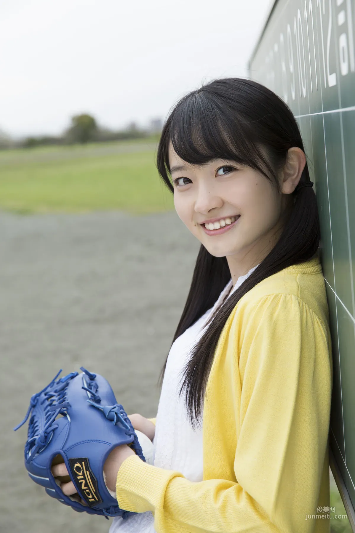 Chisaki Morito [Hello! Project Digital Books] No.165 Photo Set photo 34