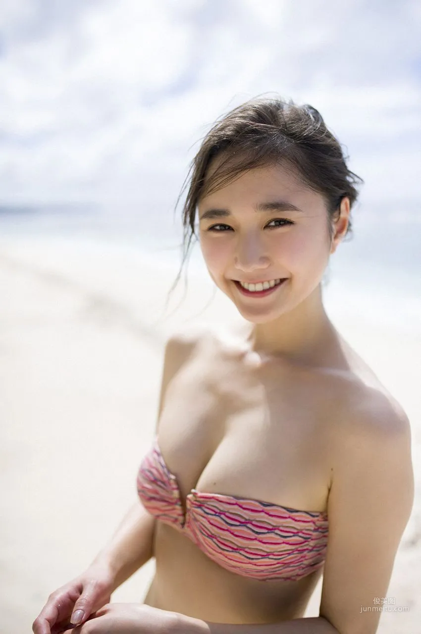 Yuuna Suzuki "What Is This, Too Much Angel!" [WPB-net] No.215 Photo Set photo 9