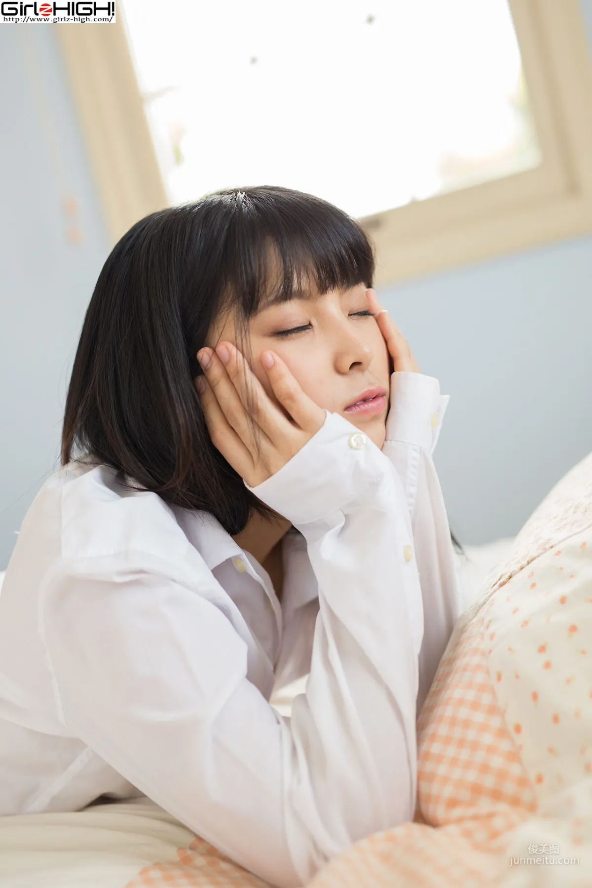 Miharu Mochizuki 'Nice to Meet You' Y-Shirt [Girlz-High] Photo Set photo 37
