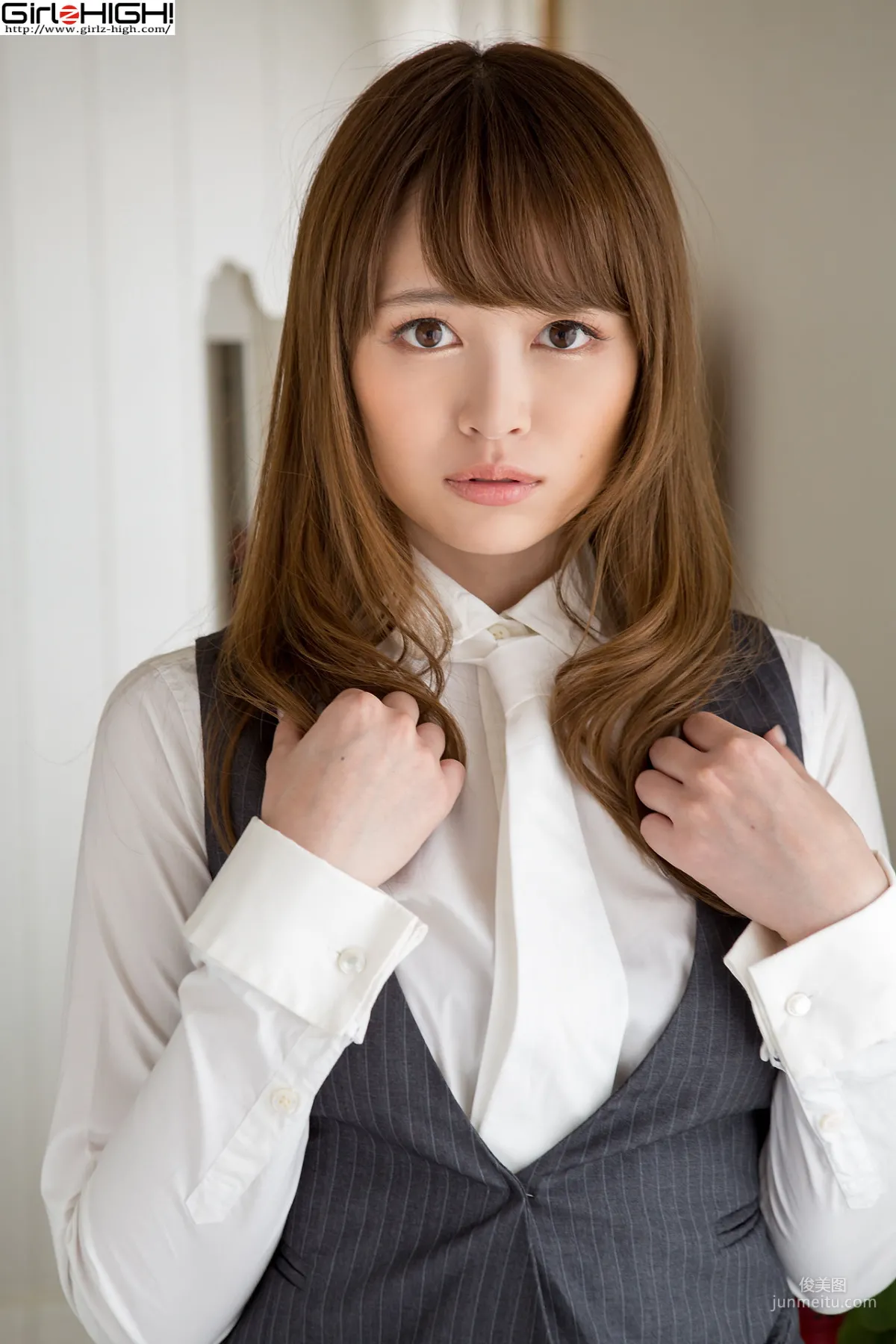 Miori Hayama, We Love Butts! Long Skirt [Girlz-High] Photo Set photo 4