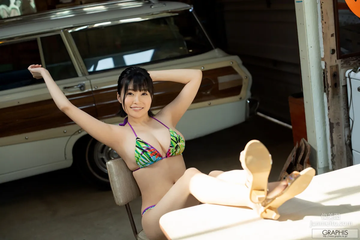 河合あすな《Natural beauty melons!》 [Graphis] Gals 寫真集 19