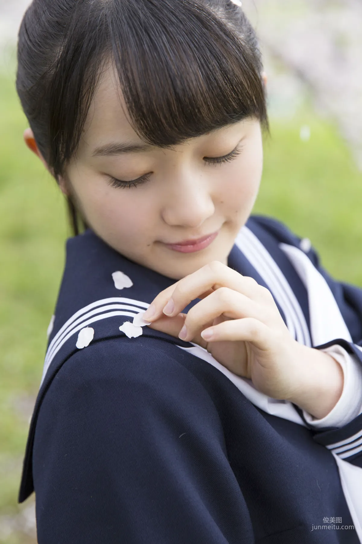 Chisaki Morito [Hello! Project Digital Books] No.165 Photo Set photo 15