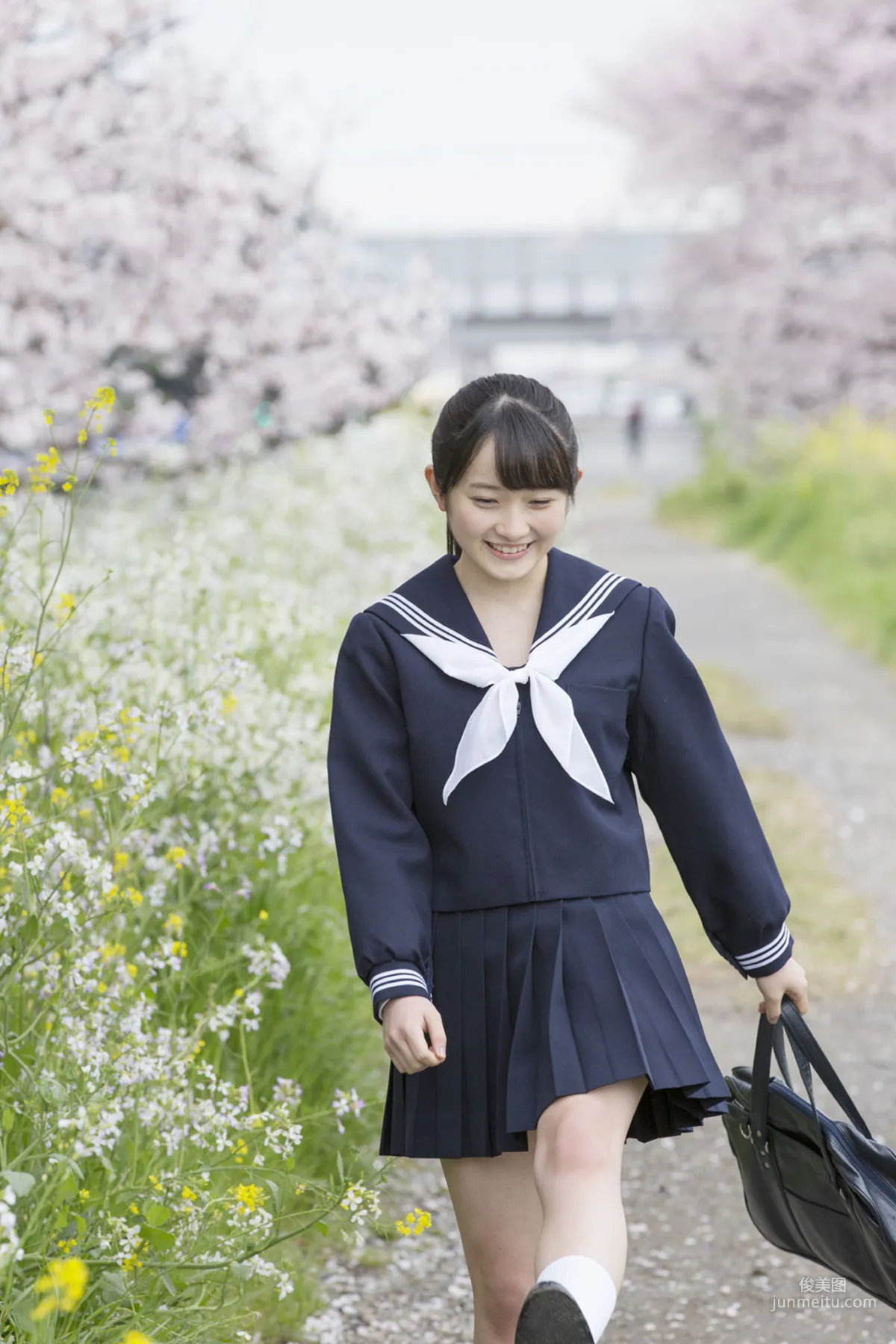 Chisaki Morito [Hello! Project Digital Books] No.165 Photo Set photo 4