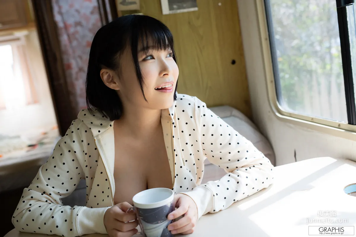 河合あすな《Natural beauty melons!》 [Graphis] Gals 寫真集 10