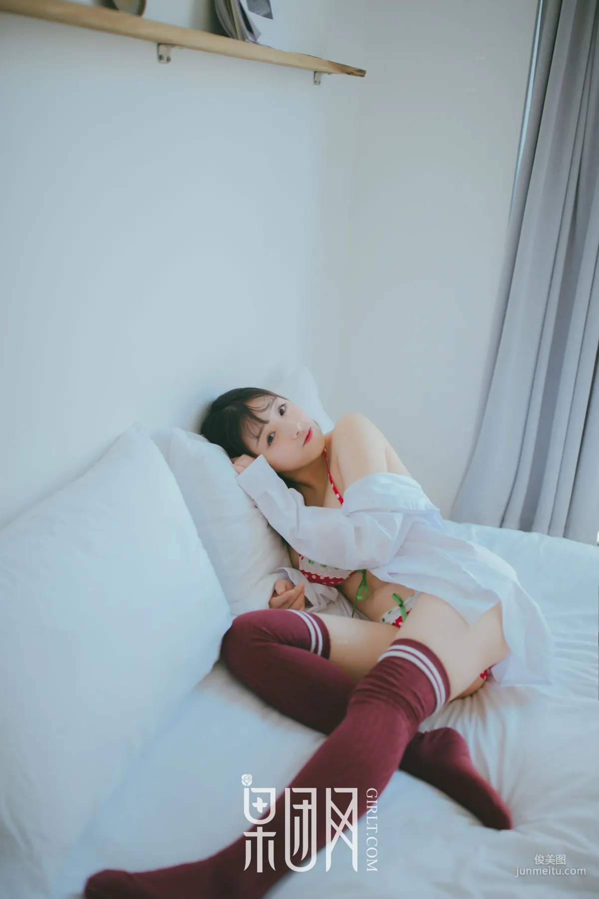 Girlt No. 030 photo 23