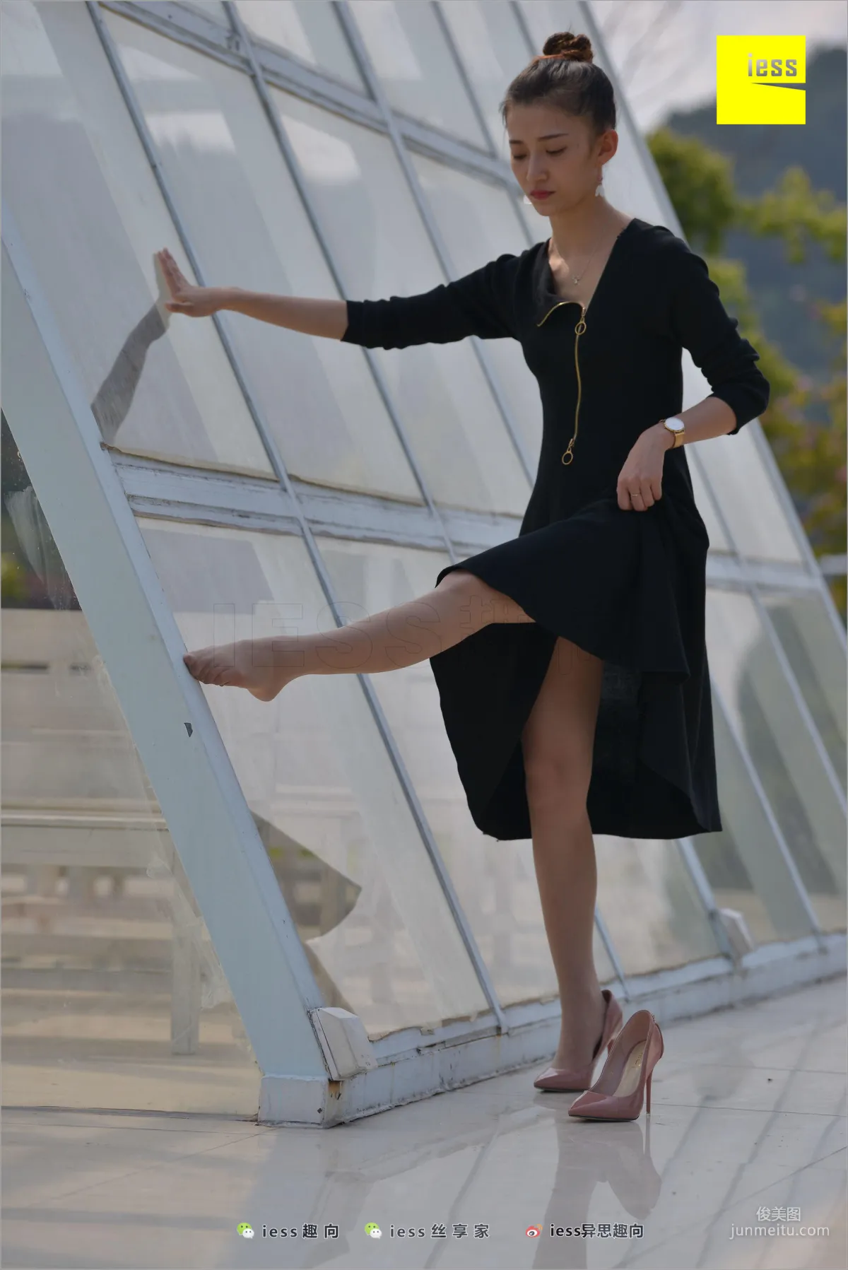 Qiuqiu, Meat Stockings Waltz [IESS] Silk Stockings Bento 239 Photo Set photo 18