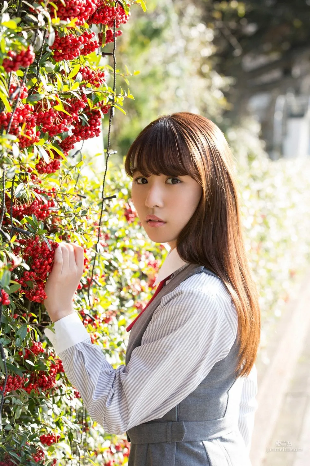 Nana Asakawa Nana Asakawa [YS-Web] Vol.742 Photo Set photo 4