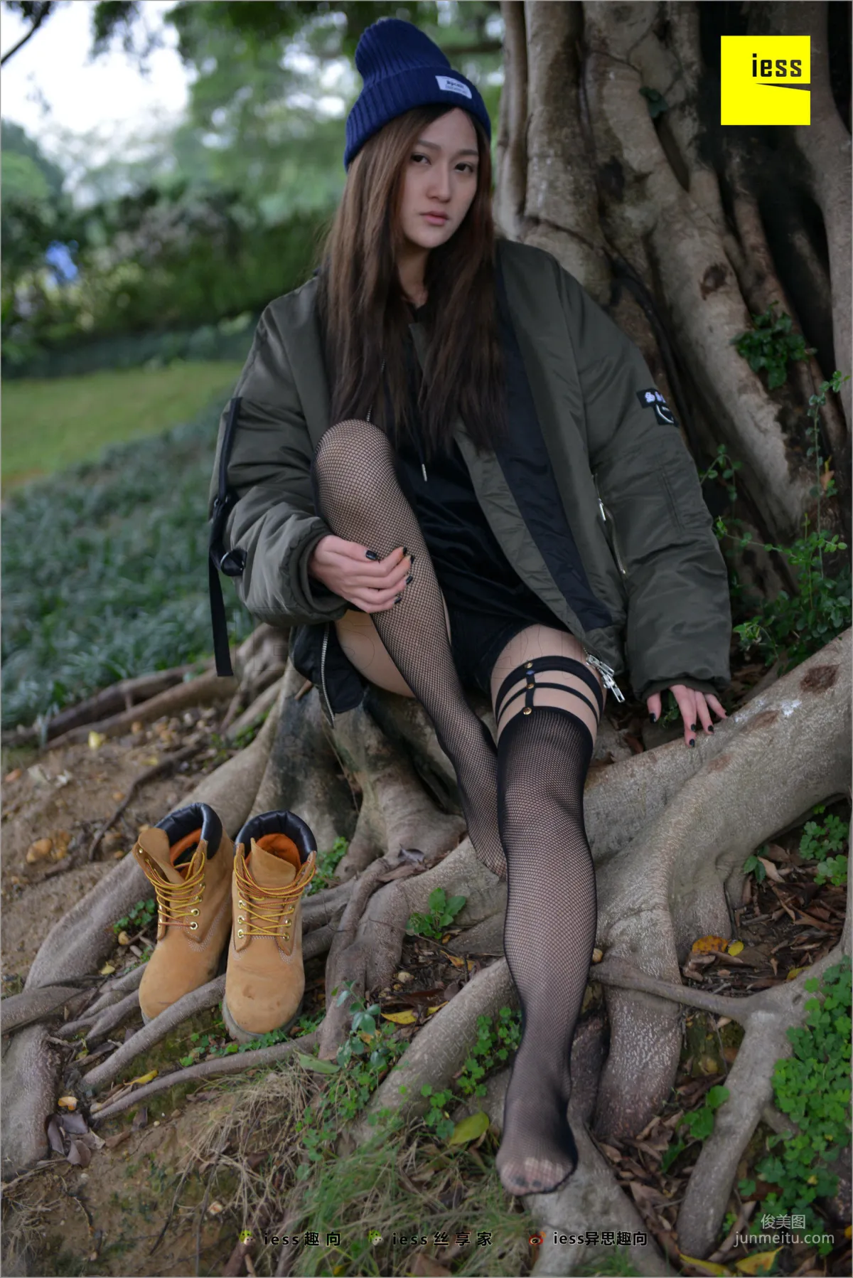 Xiao Xiao The Wrong Path Fishnet Stockings [IESS] Stockings Feet Bento 233 Photo Set photo 66