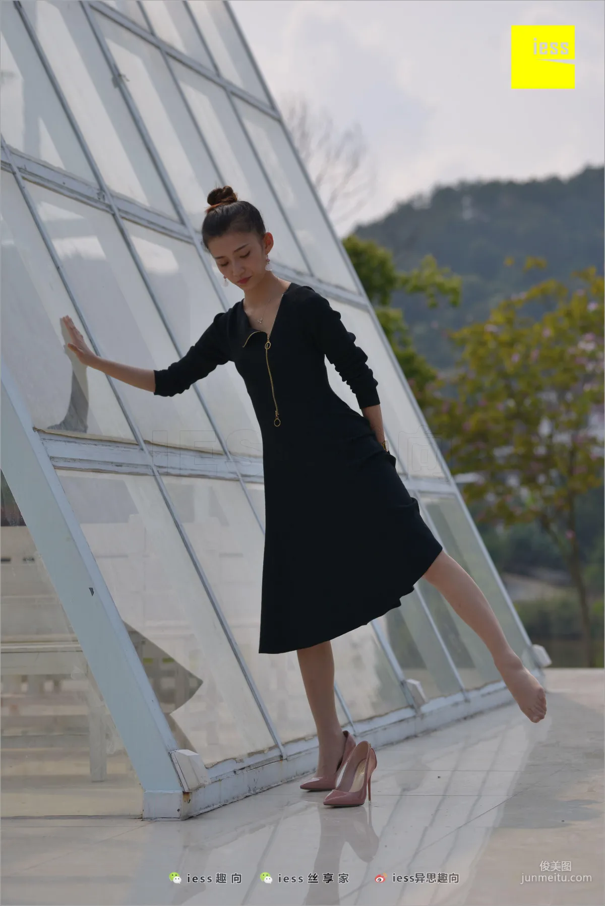 Qiuqiu, Meat Stockings Waltz [IESS] Silk Stockings Bento 239 Photo Set photo 23