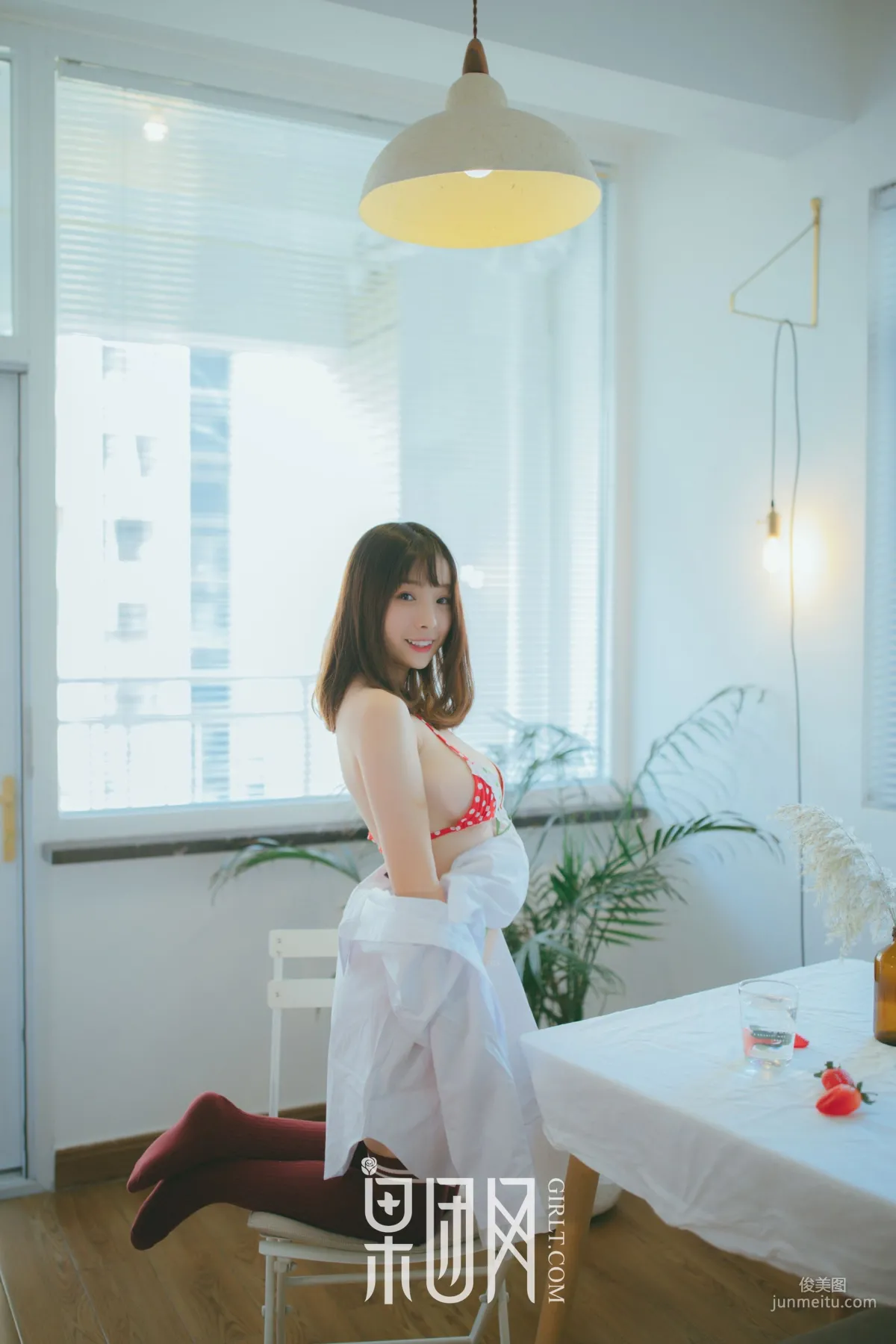 Girlt No. 030 photo 9