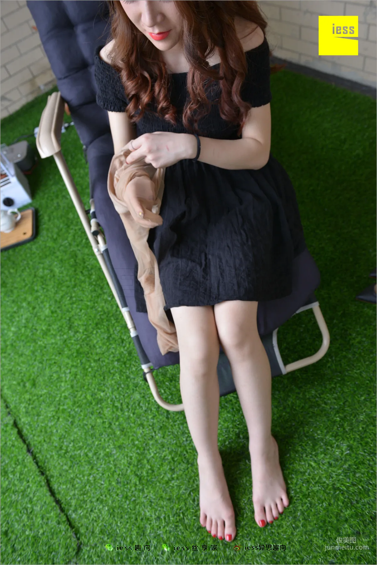 Ming Lijie, Up and Down Enjoyment [IESS] Silk Stockings Bento 234 Photo Set photo 92