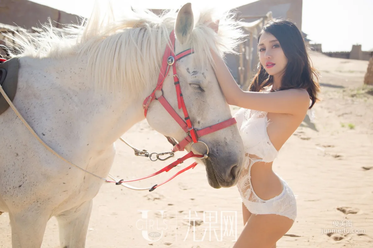 Tian Ziyin Fireworks in the Desert [Ugirls] U376 Photo Set photo 40
