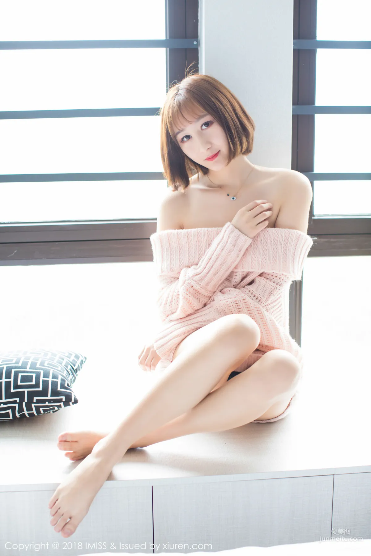 Jiuwei Ivy - "Extremely Sexy Stockings and Legs Temptation" [IMISS] Vol.240 Photo Set photo 10
