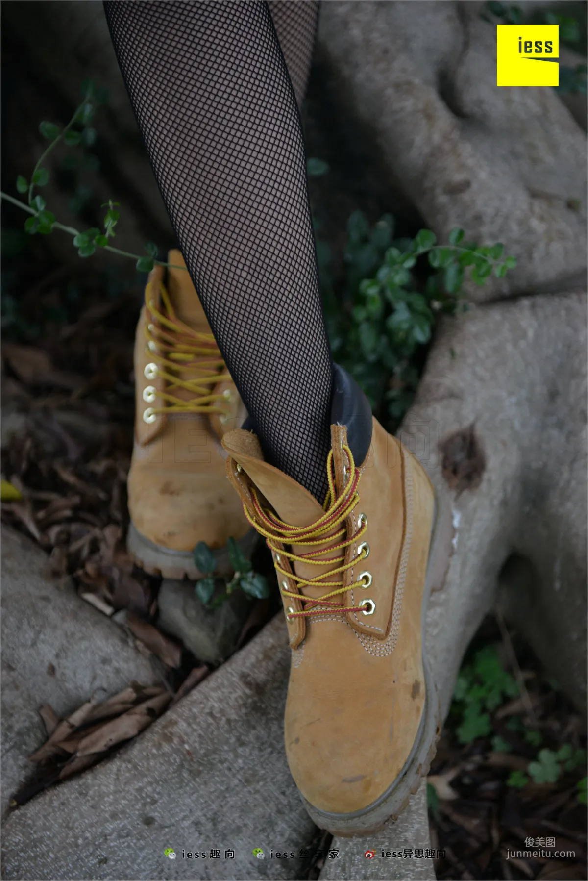 Xiao Xiao The Wrong Path Fishnet Stockings [IESS] Stockings Feet Bento 233 Photo Set photo 55