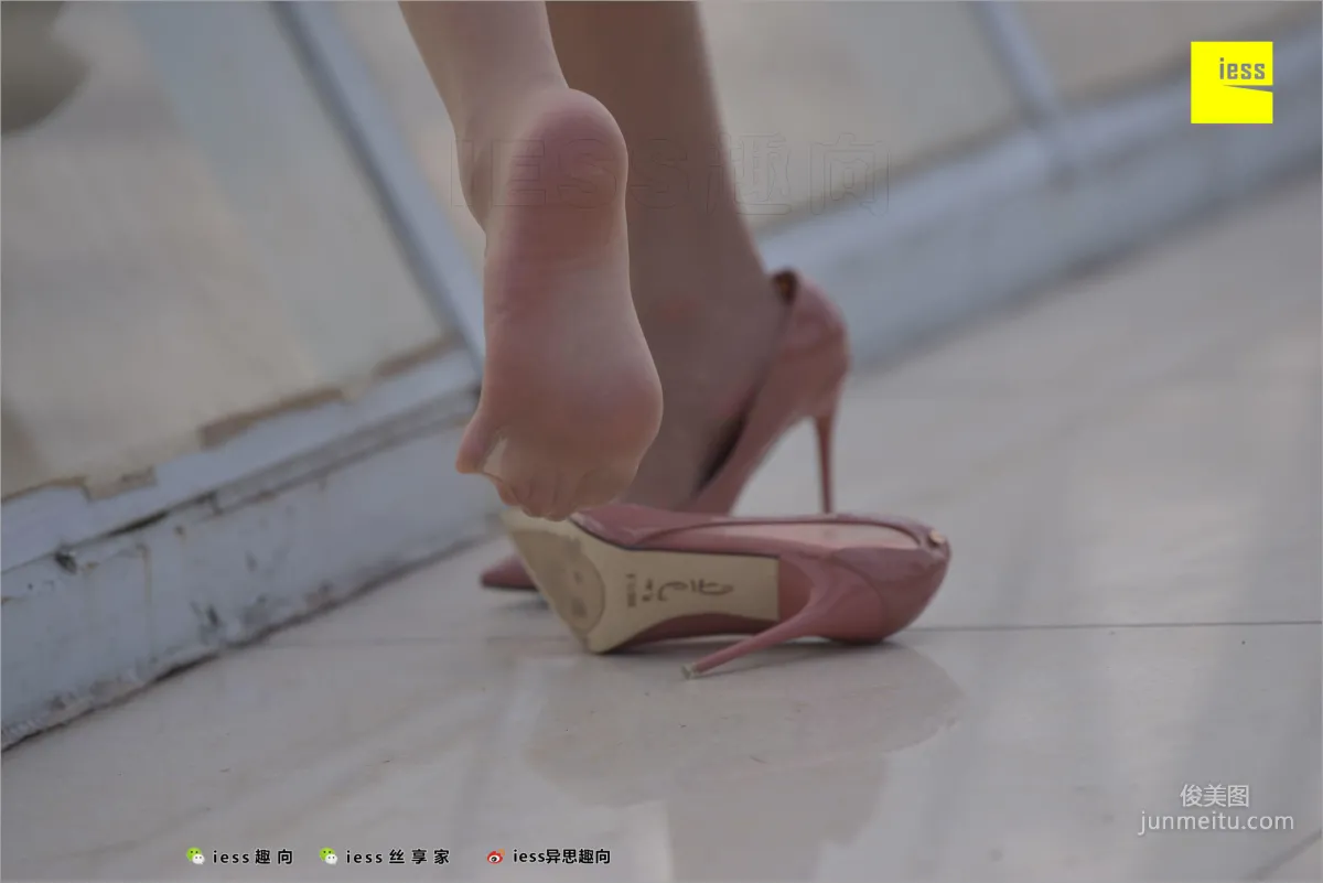 Qiuqiu, Meat Stockings Waltz [IESS] Silk Stockings Bento 239 Photo Set photo 33