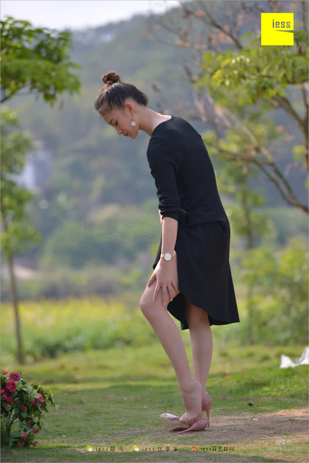 Qiuqiu, Meat Stockings Waltz [IESS] Silk Stockings Bento 239 Photo Set photo 84