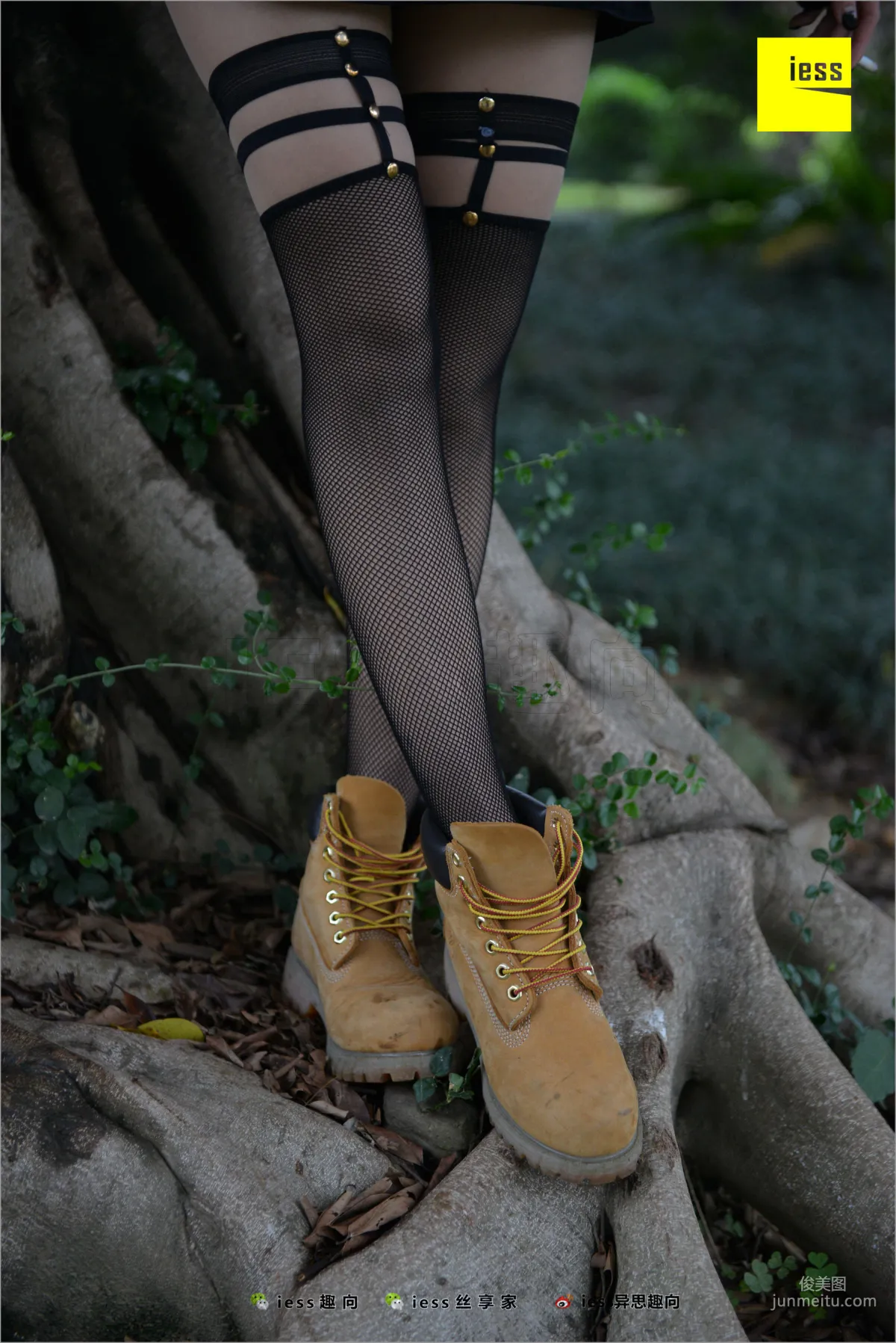 Xiao Xiao The Wrong Path Fishnet Stockings [IESS] Stockings Feet Bento 233 Photo Set photo 54