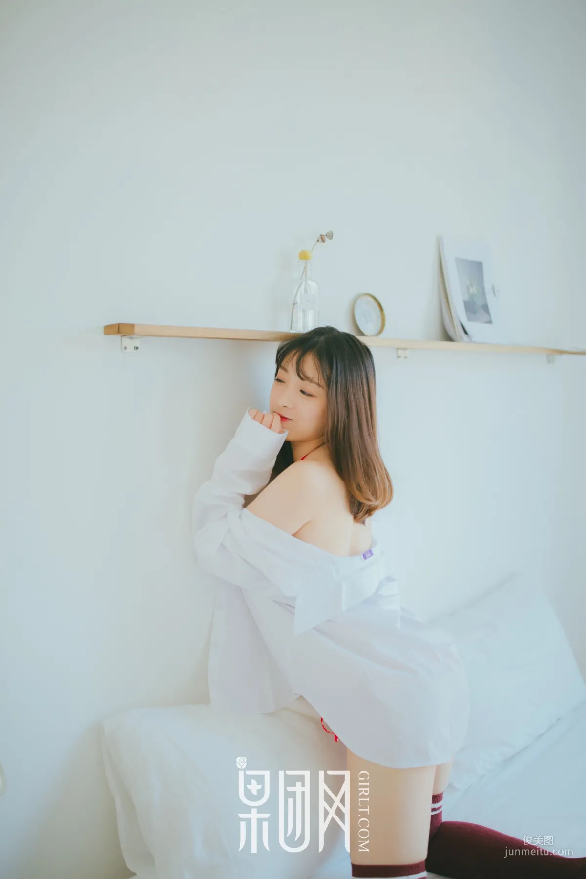 Girlt No. 030 photo 24