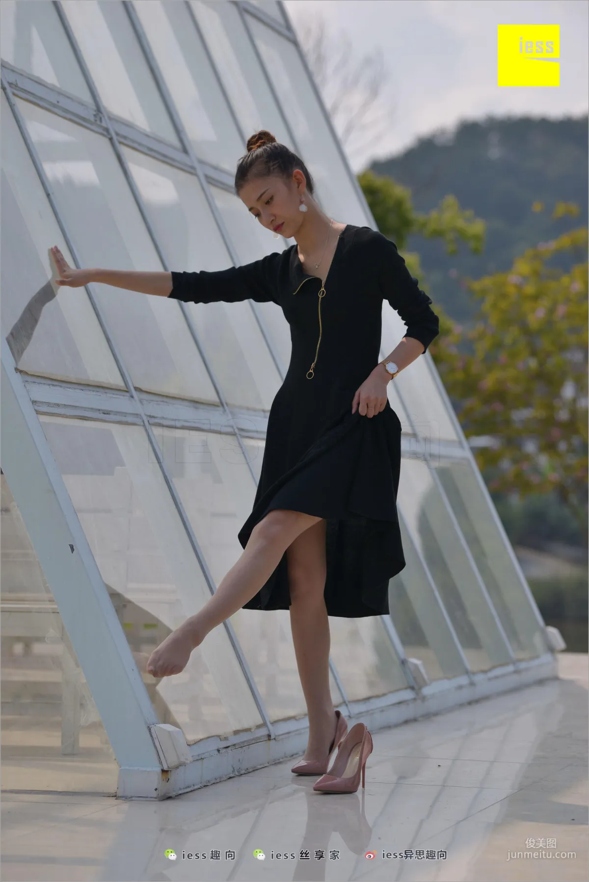 Qiuqiu, Meat Stockings Waltz [IESS] Silk Stockings Bento 239 Photo Set photo 17
