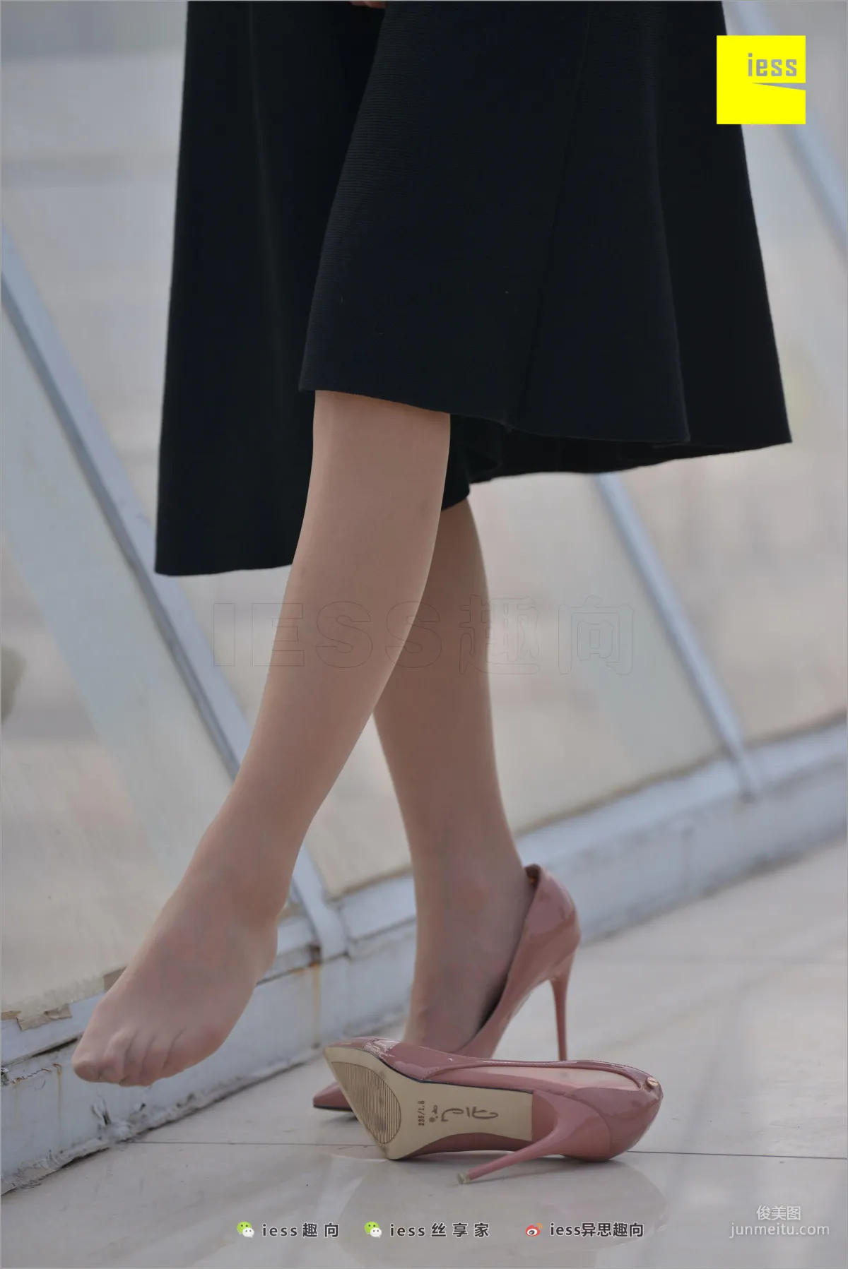 Qiuqiu, Meat Stockings Waltz [IESS] Silk Stockings Bento 239 Photo Set photo 28