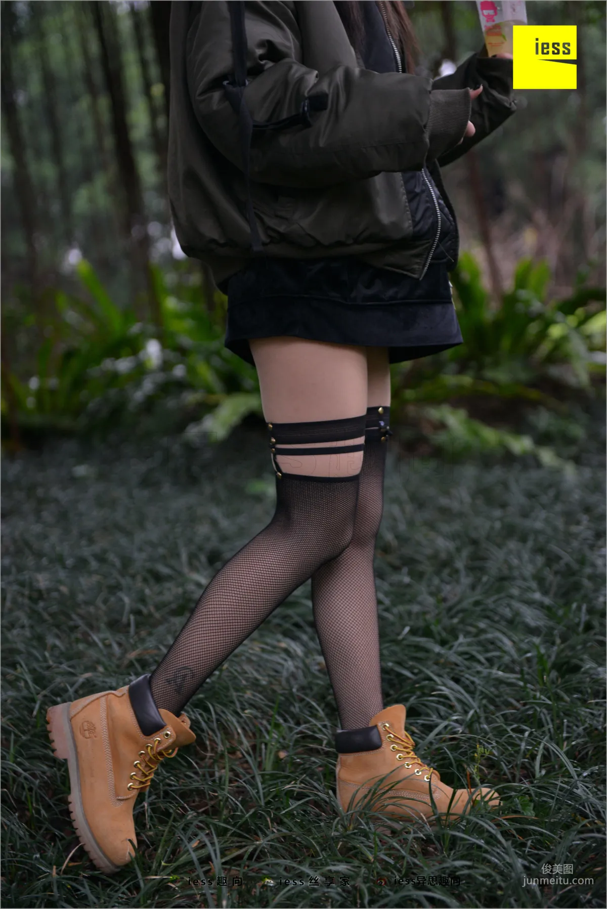 Xiao Xiao The Wrong Path Fishnet Stockings [IESS] Stockings Feet Bento 233 Photo Set photo 20