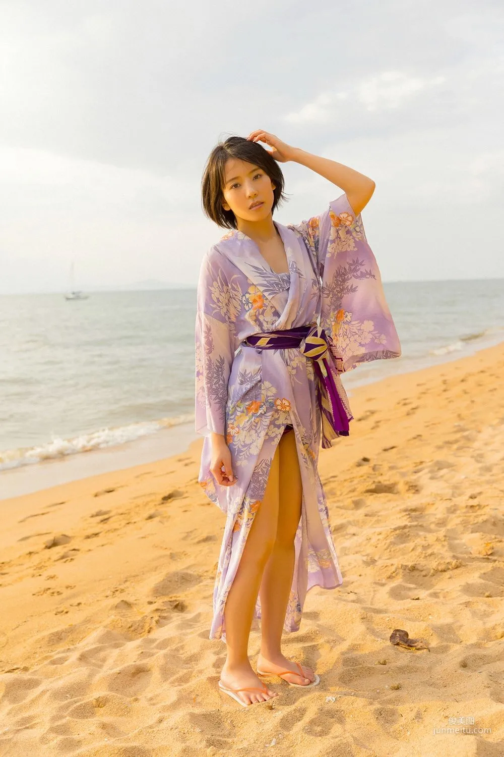 白川悠衣《四つの顔を持つ女》 [YS-Web] Vol.810 写真集23