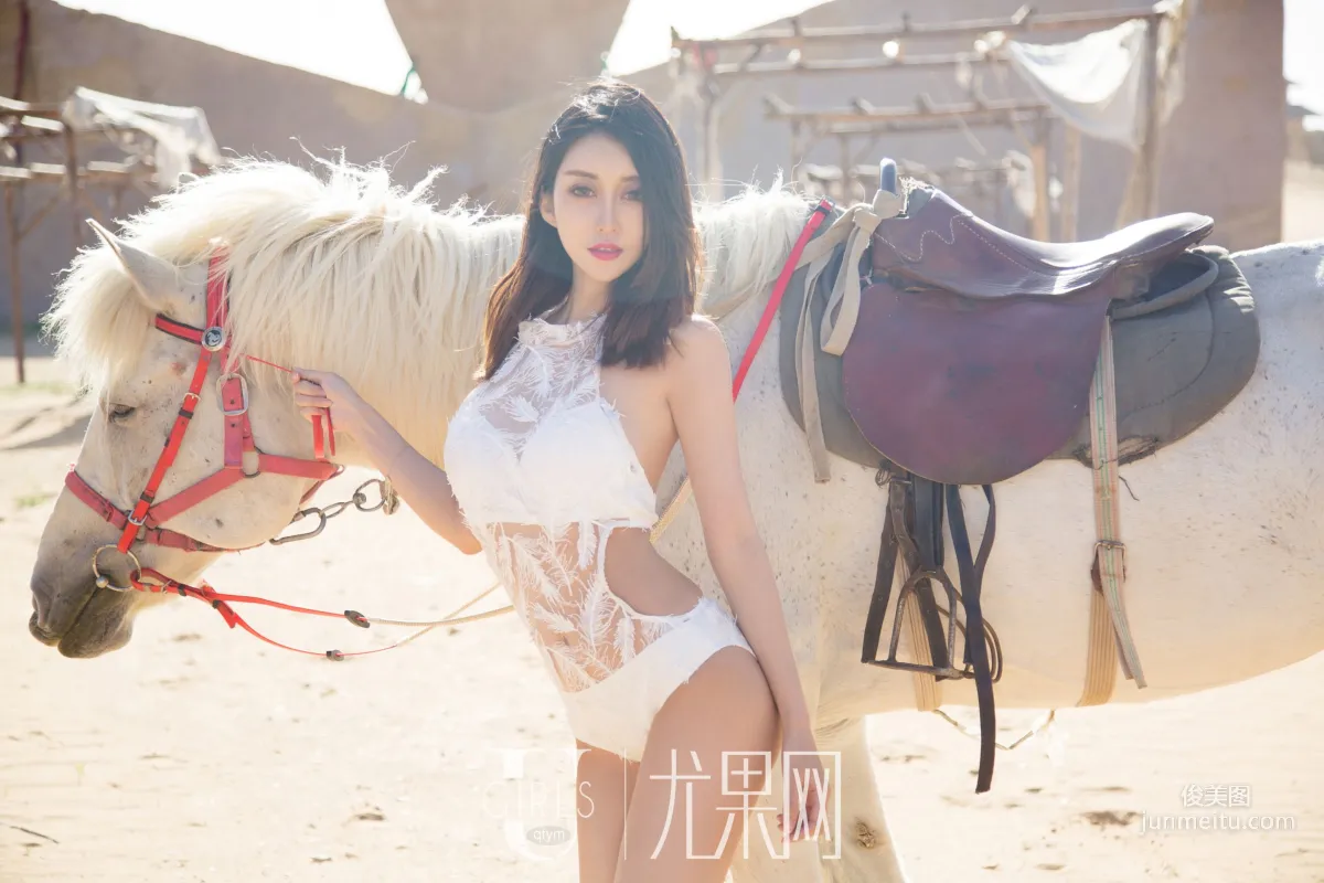 Tian Ziyin Fireworks in the Desert [Ugirls] U376 Photo Set photo 37