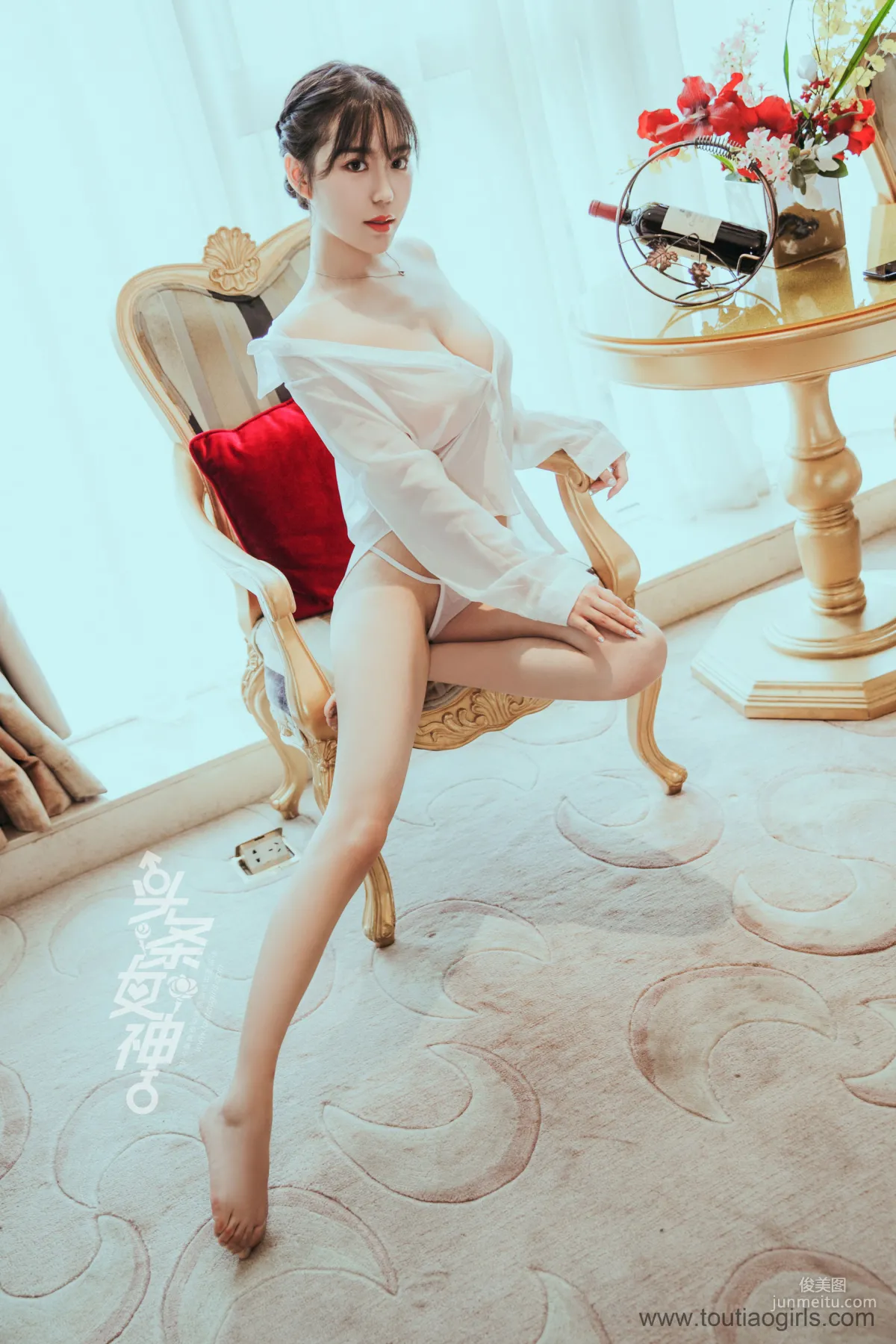 陈亦菲《冰雪素人 豆蔻花颜》 [头条女神Toutiaogirls] 写真集8