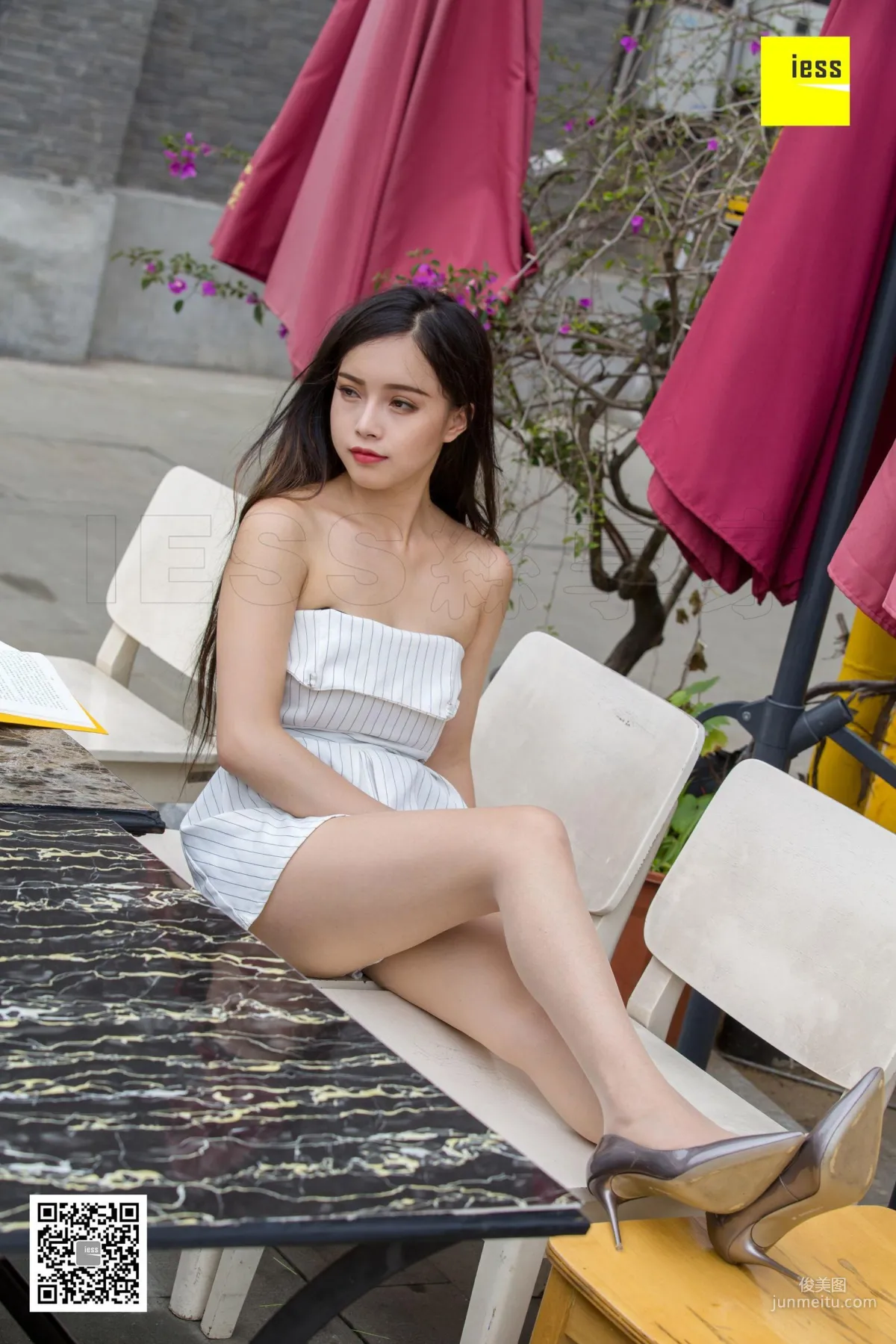 Xiao Yu, Internet Celebrity Takes You to Street Snap Holy Sites [IESS] Silk Enjoyer 260 Photo Set photo 64