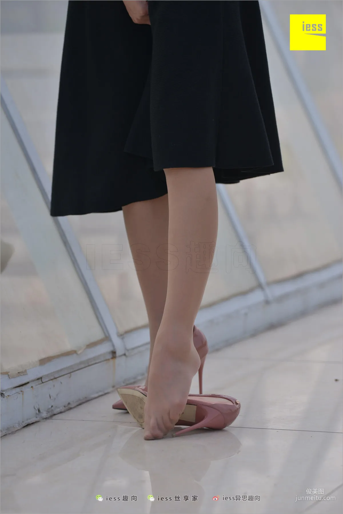 Qiuqiu, Meat Stockings Waltz [IESS] Silk Stockings Bento 239 Photo Set photo 27