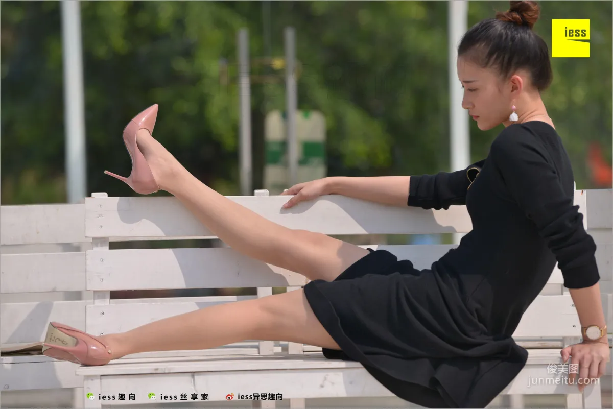 Qiuqiu, Meat Stockings Waltz [IESS] Silk Stockings Bento 239 Photo Set photo 42