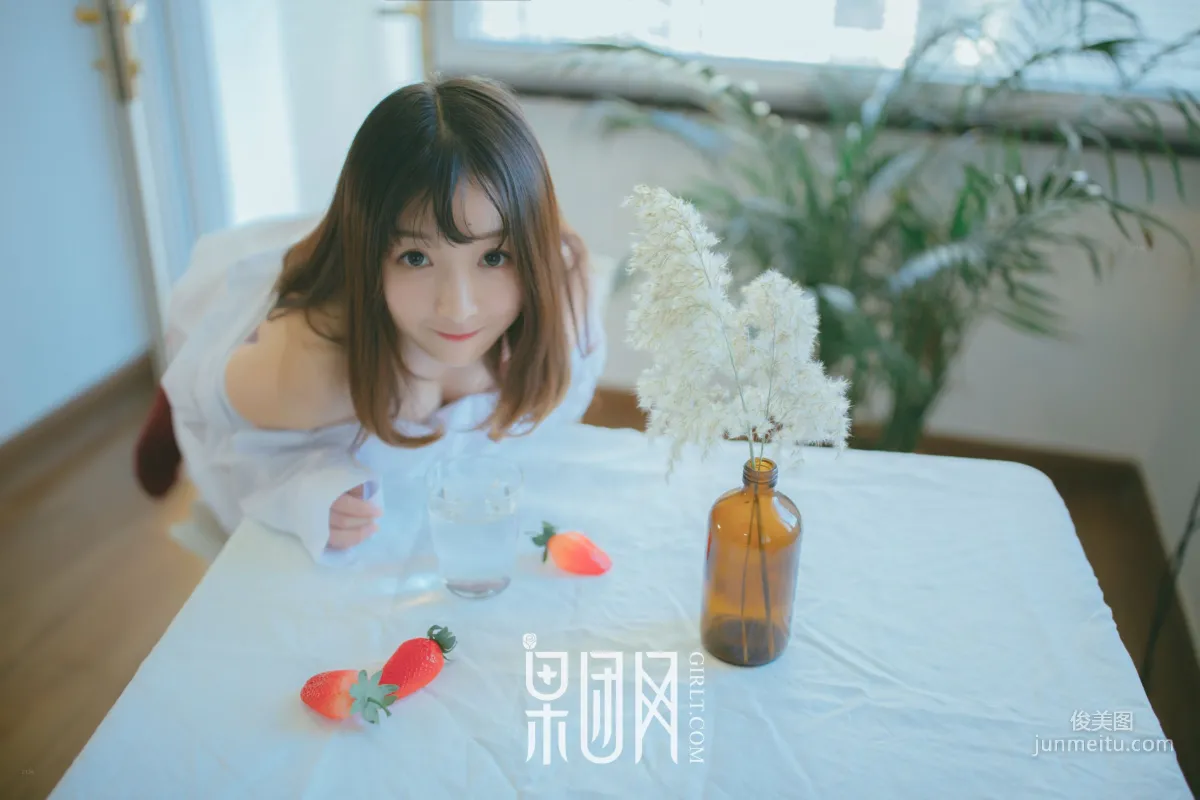 Girlt No. 030 photo 6