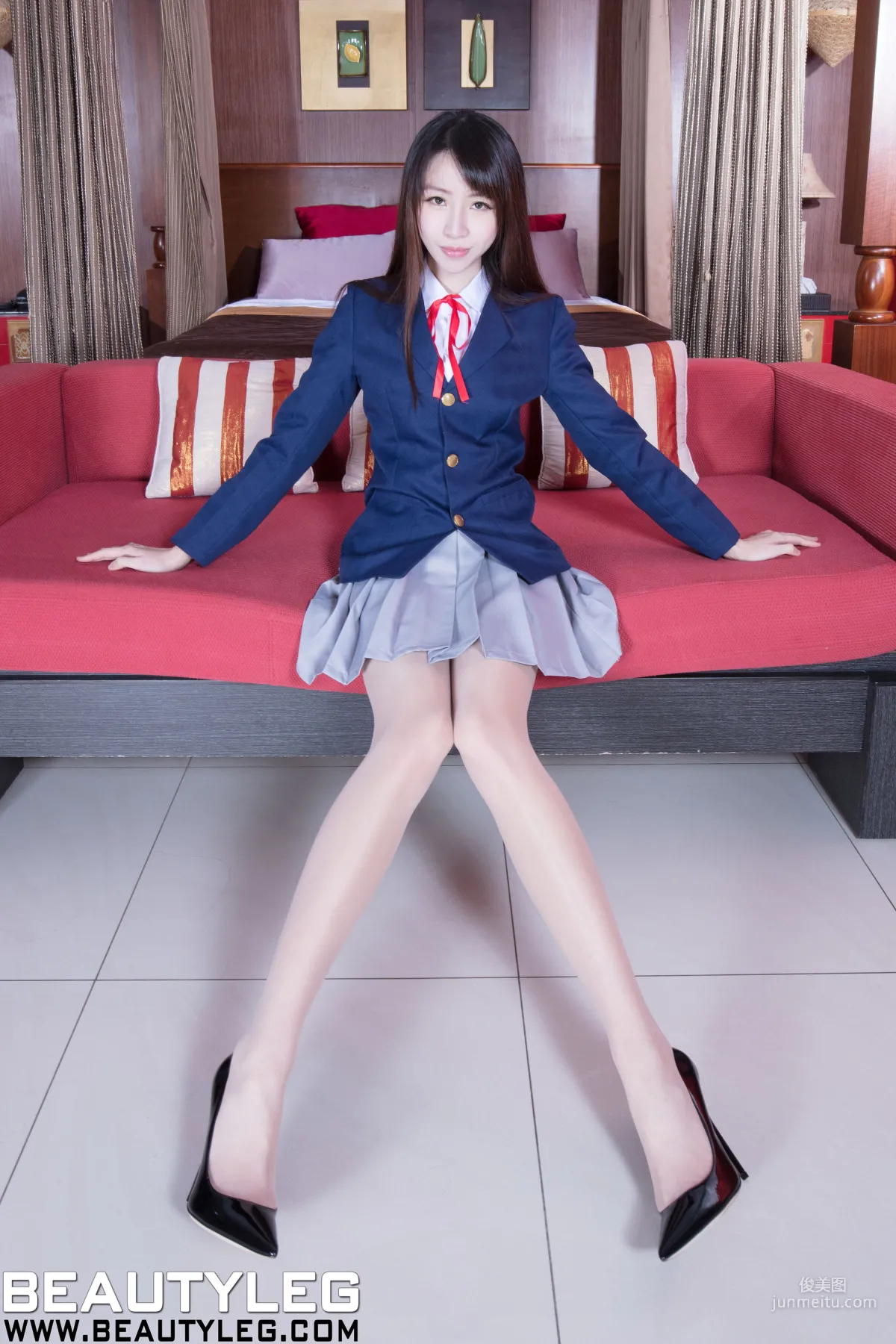 Leg Model Nancy, JK Uniform and Nude Stockings and Beautiful Legs [Beautyleg] No.1628 Photo Set photo 11