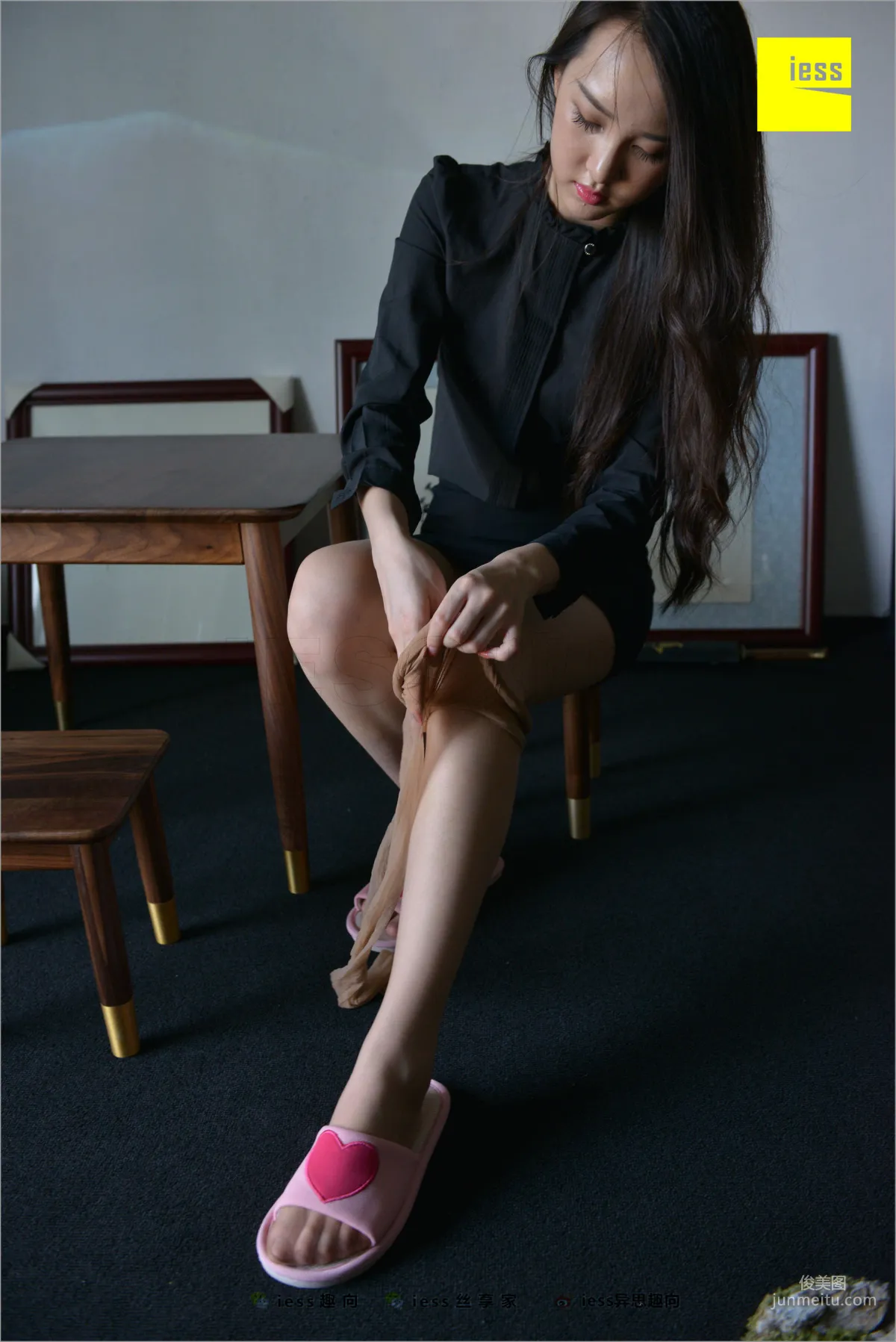 Yun Zhi: Sudden Joy (Part One) [IESS] Silk Feet Bento 235 Photo Set photo 21