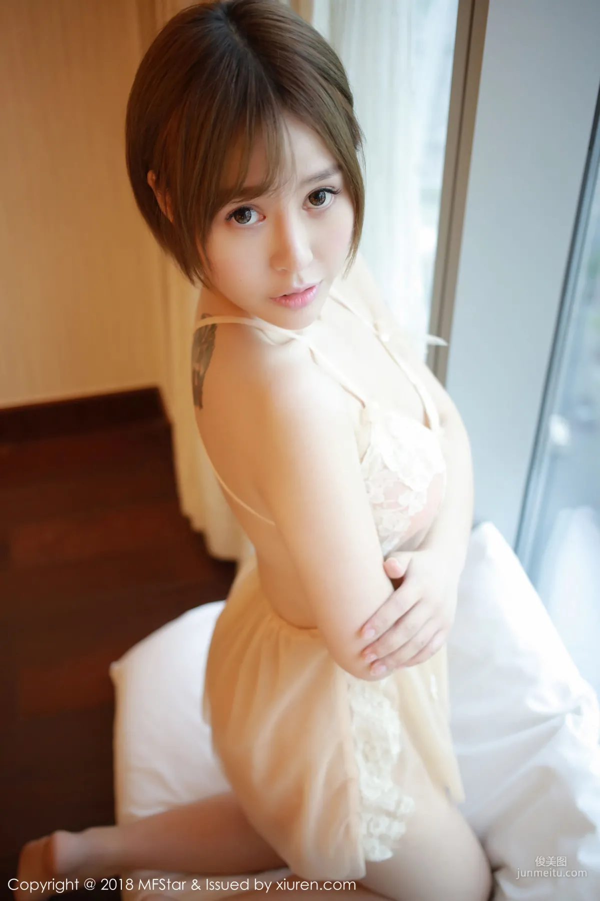 Evelyn Ai Li, Sexy Like a Goddess [MFStar] Vol.125 Photo Set photo 2