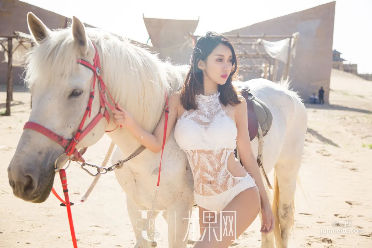 Tian Ziyin Fireworks in the Desert [Ugirls] U376 Photo Set photo 35
