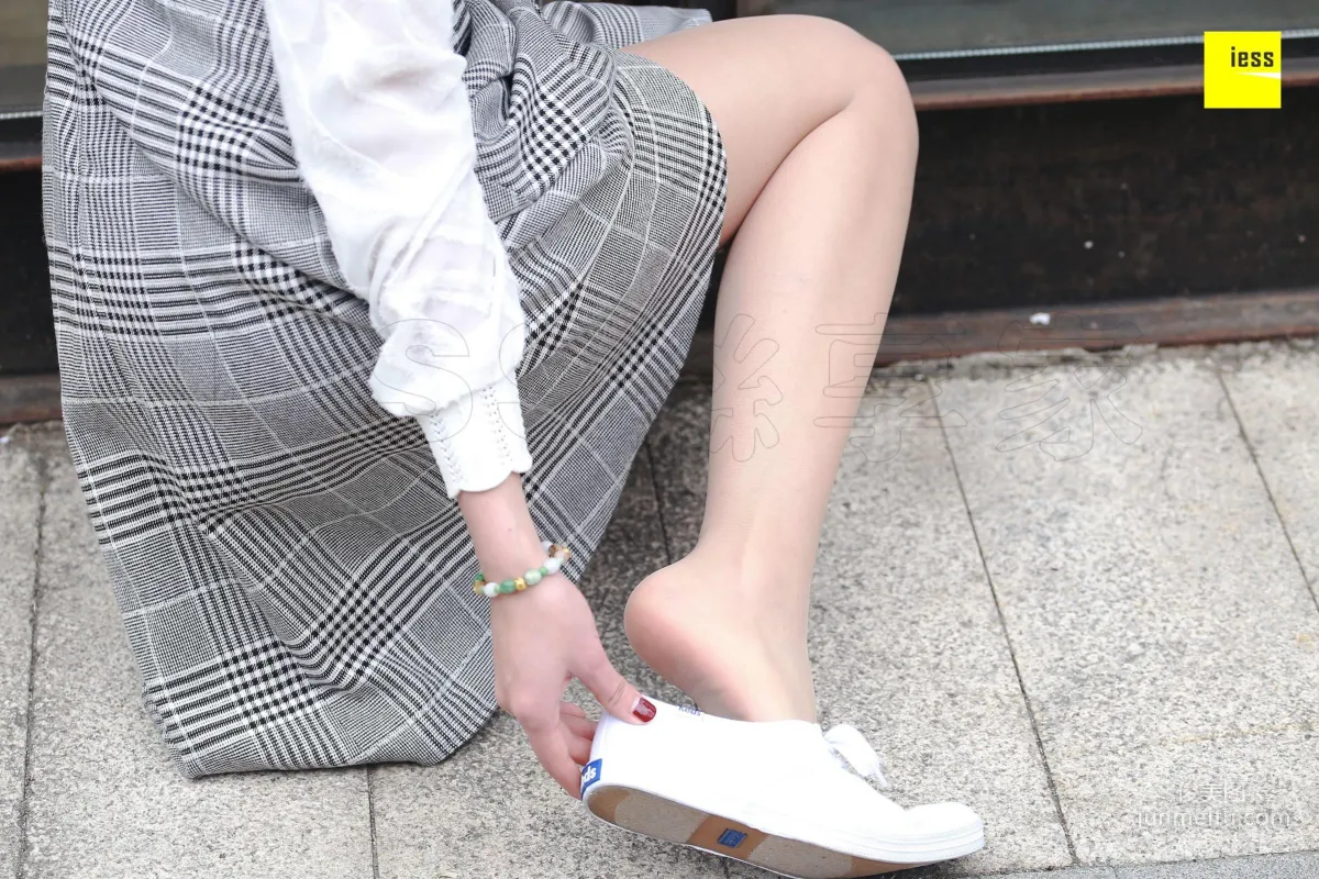 Qi Qi, Qi Qi Meat Stockings Cloth Shoes [IESS] SiXiangJia 264 Photo Set photo 14