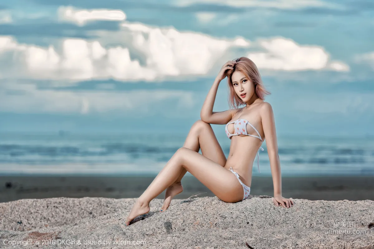 Meng Baoer BoA Youthful Pure Beauty and Wilderness Seaside Outdoor Exposure [DKGirl] Vol.074 Photo Set photo 27