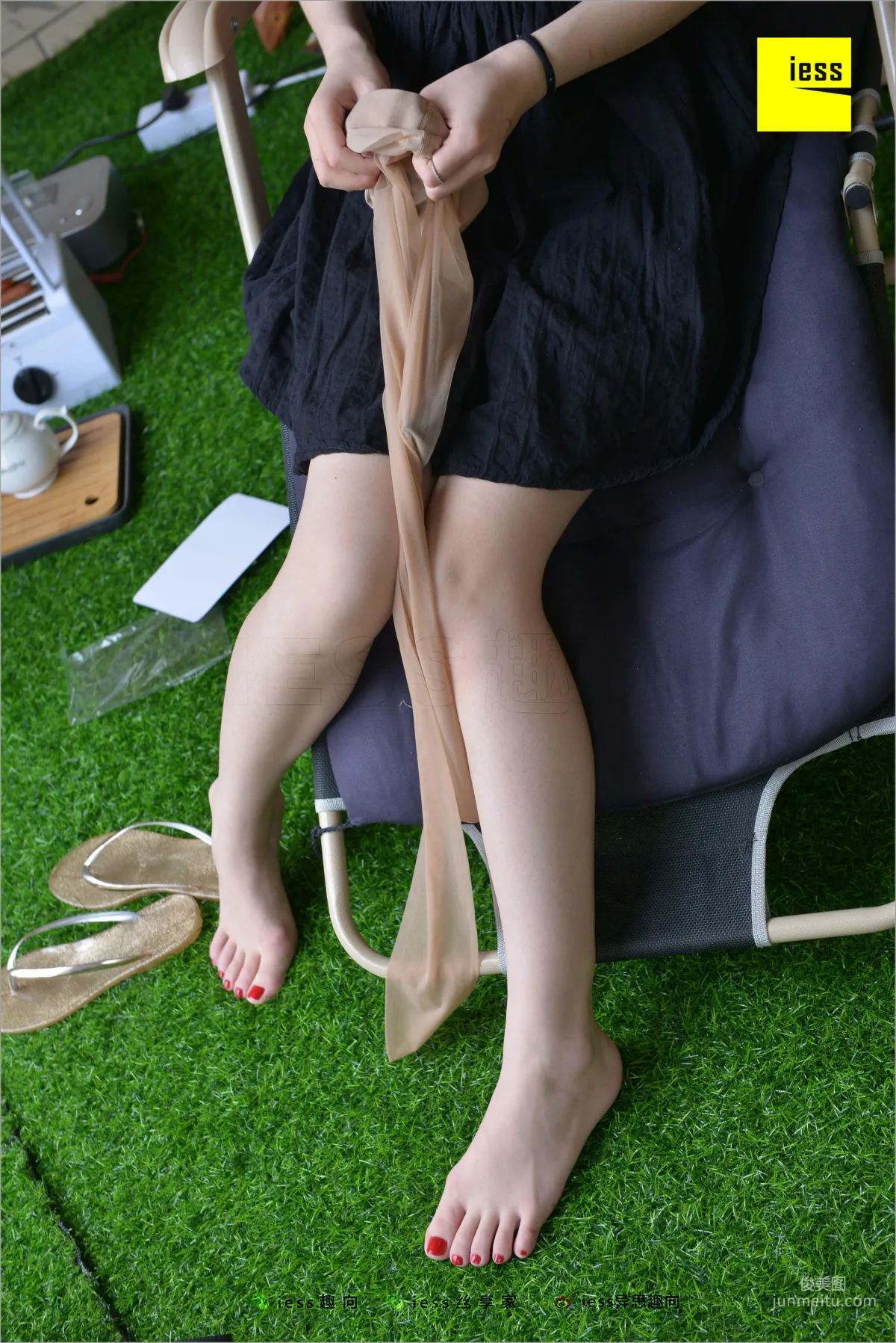 Ming Lijie, Up and Down Enjoyment [IESS] Silk Stockings Bento 234 Photo Set photo 67