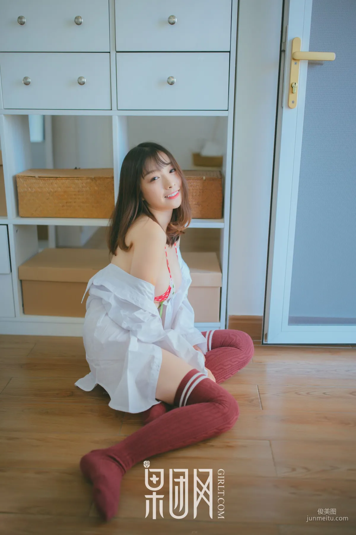 Girlt No. 030 photo 11