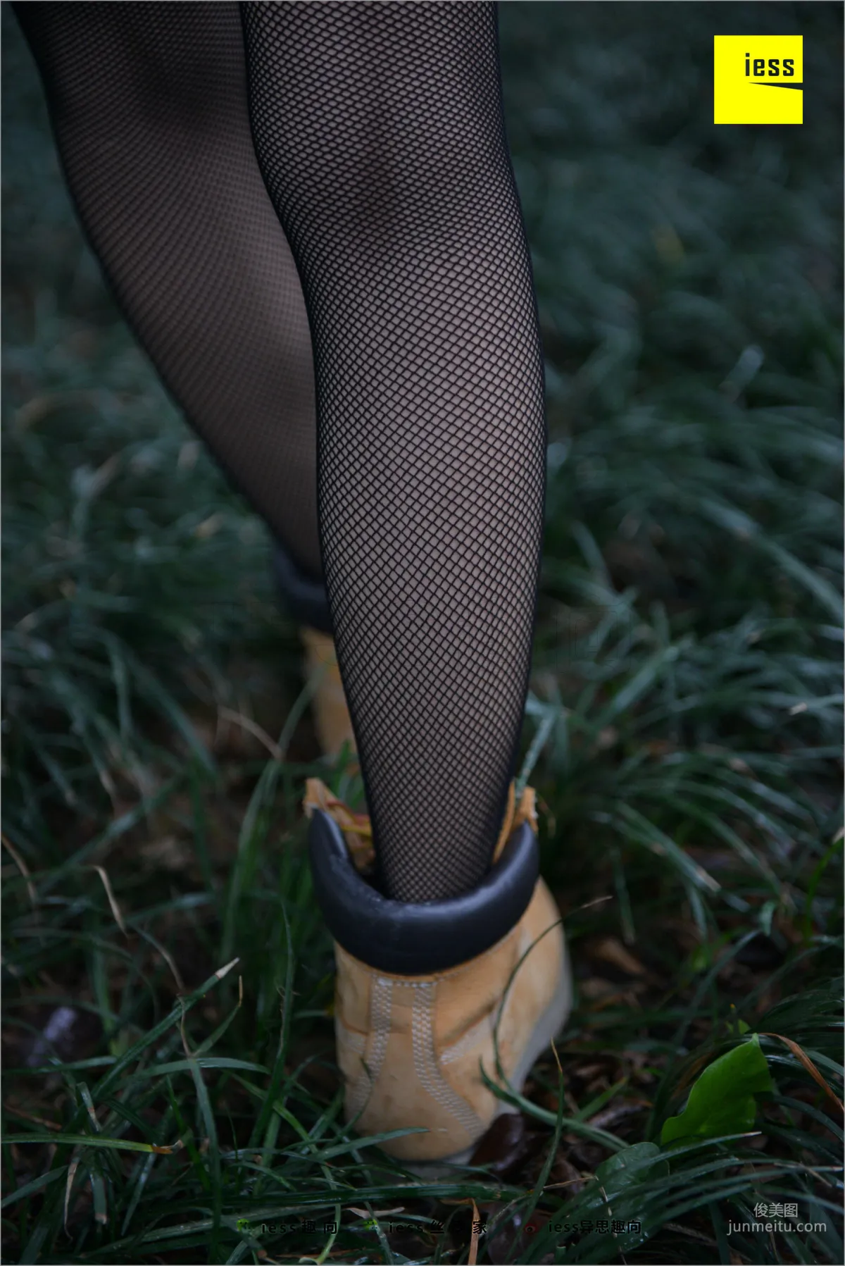 Xiao Xiao The Wrong Path Fishnet Stockings [IESS] Stockings Feet Bento 233 Photo Set photo 40