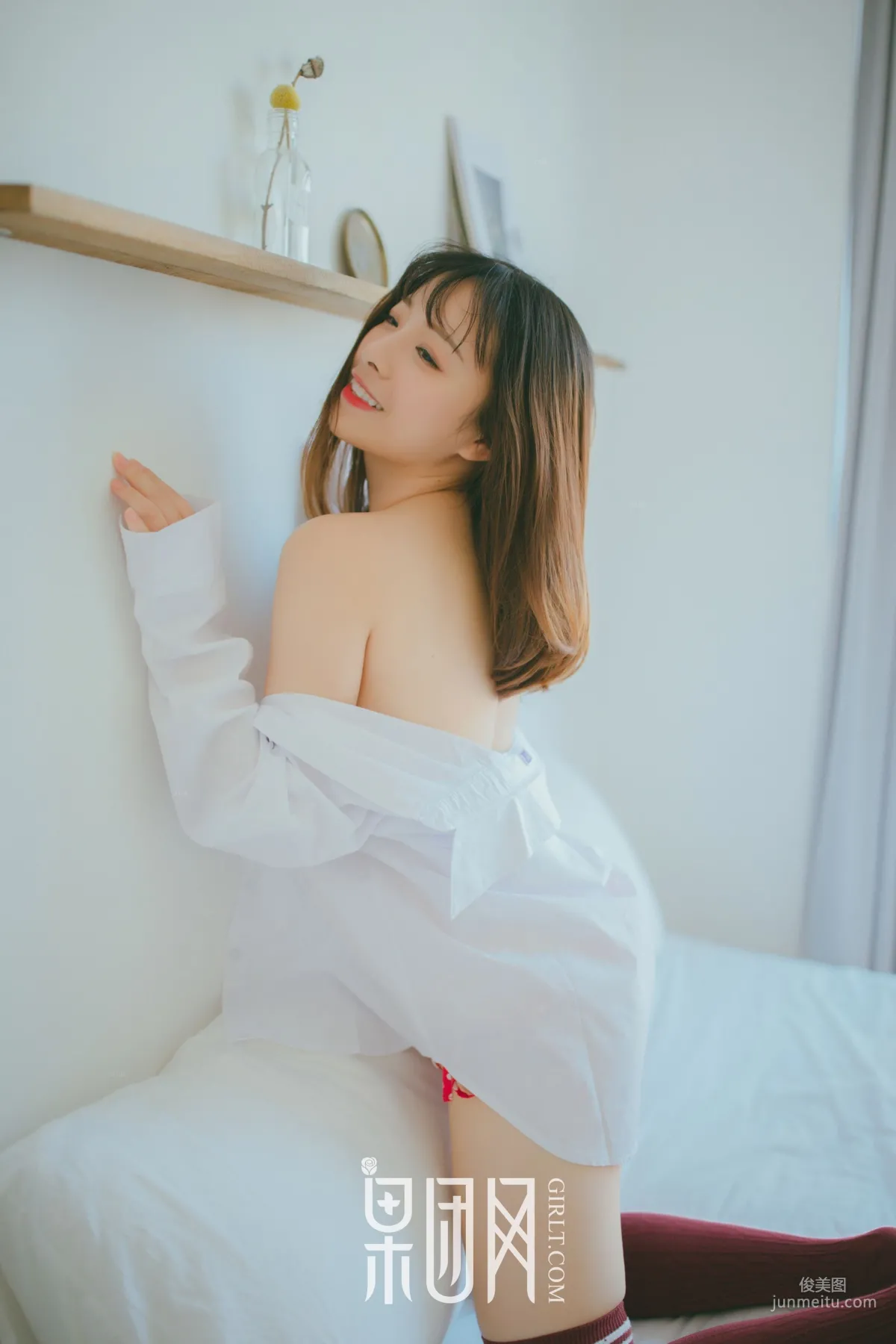 Girlt No. 030 photo 25