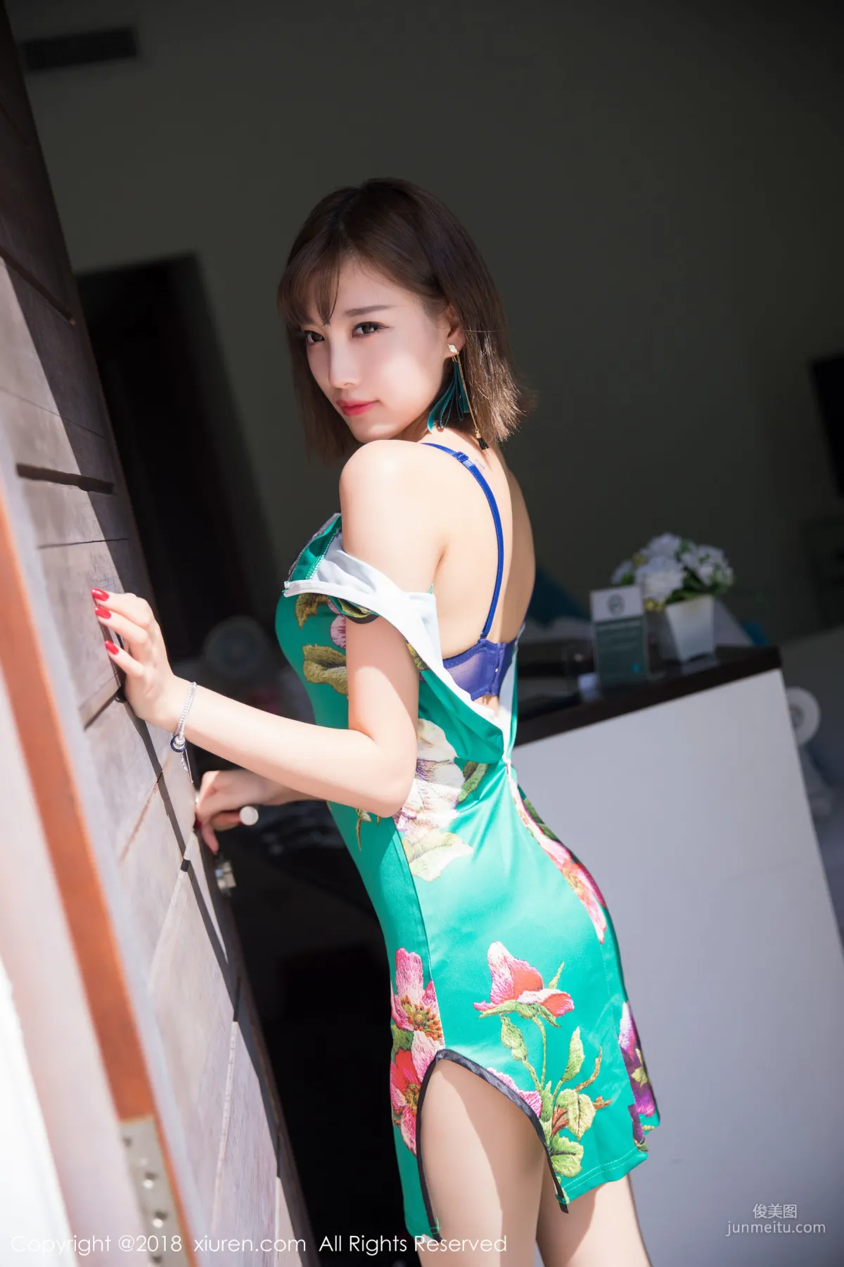 Yang Chenchen sugar Krabi Travel Shoot Stockings Temptation [XiuRen] No.1039 Photo Set photo 16