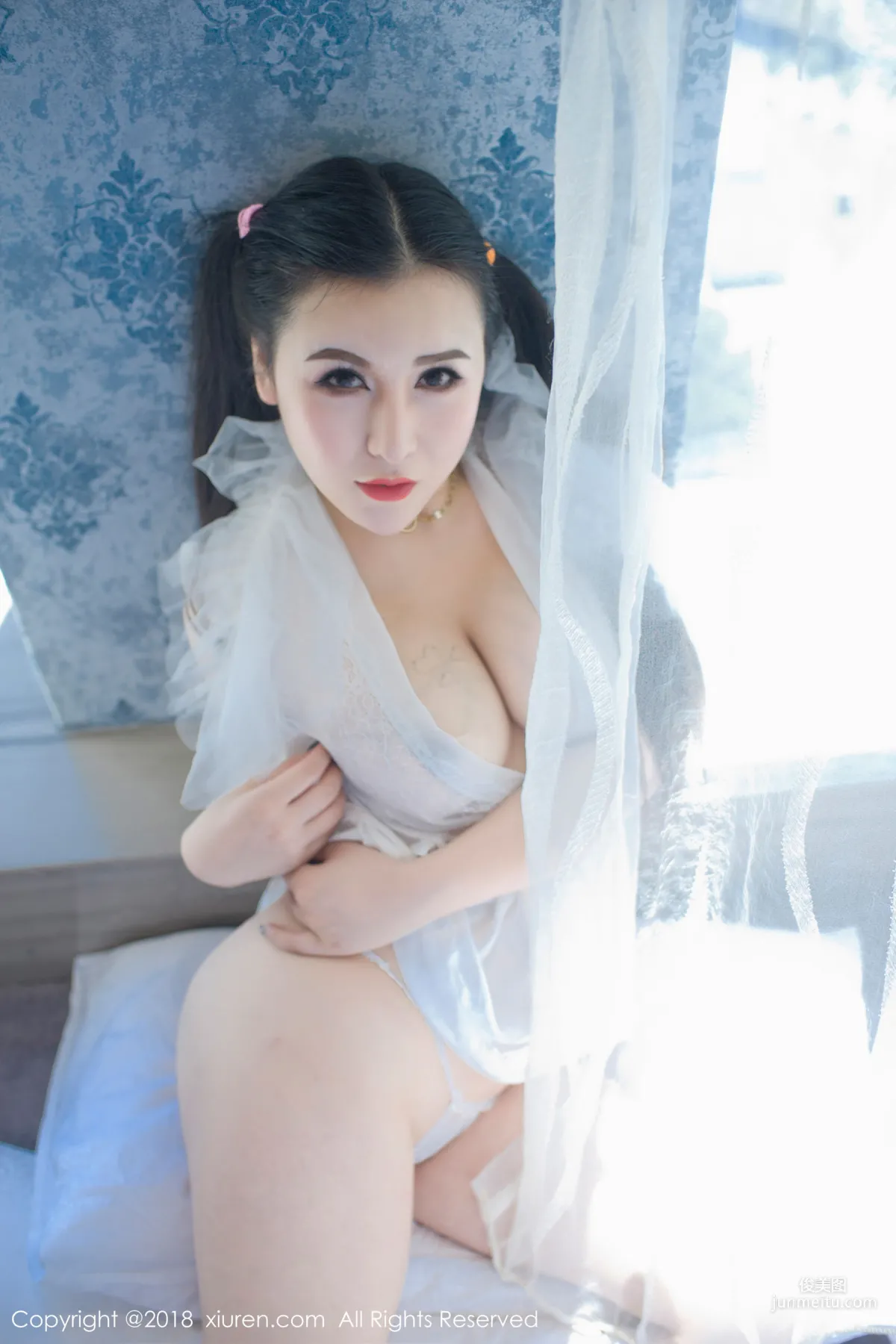 MODEL Yi Nuo Lace Open-Chest Pajamas and Blue School Swimsuit [XiuRen] No.1034 Photo Set photo 18