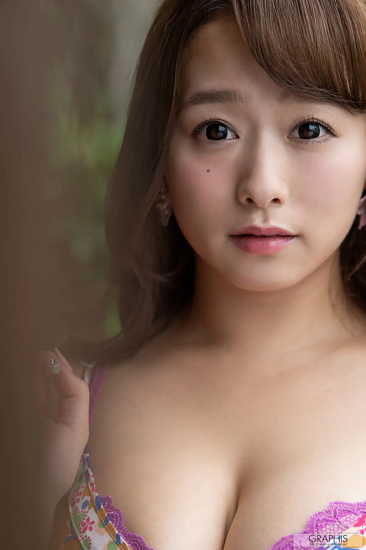 白石茉莉奈『Oh Boy!』 [Graphis] EARLY SUMMER SPECIAL 2018 写真集3