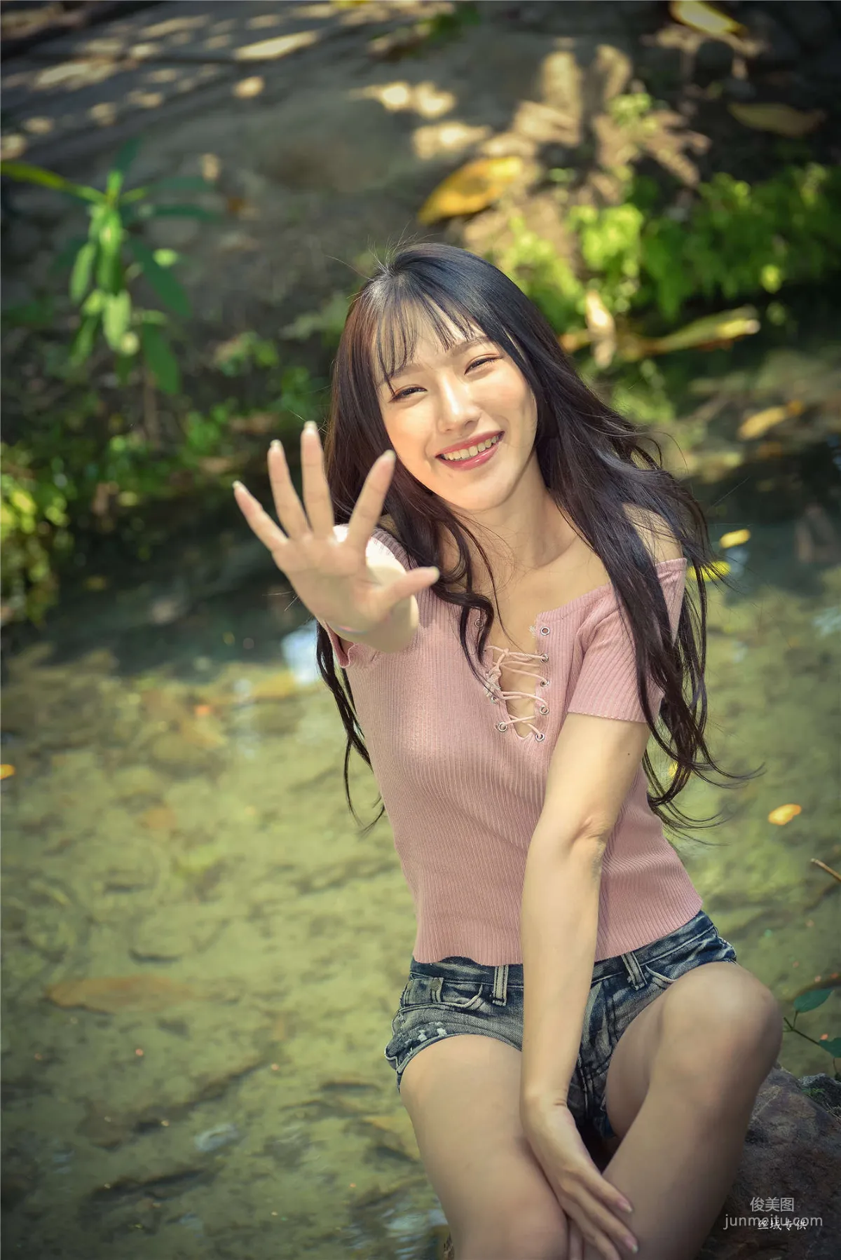 [Taiwan Beauties] Bi Bier "Gome. Fashion" Hot Pants Street Snap Photo Set photo 106