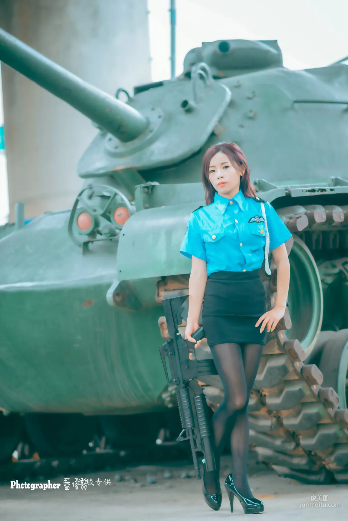 [Taiwan Beauties] Lai Xiaojing Under Zhongzhang Bridge (Female Police Officer Black Stockings) Photo Set photo 32