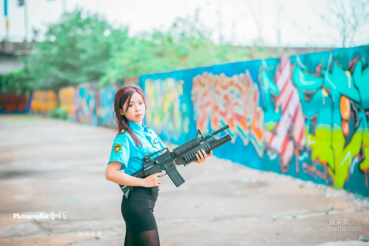 [Taiwan Beauties] Lai Xiaojing Under Zhongzhang Bridge (Female Police Officer Black Stockings) Photo Set photo 28