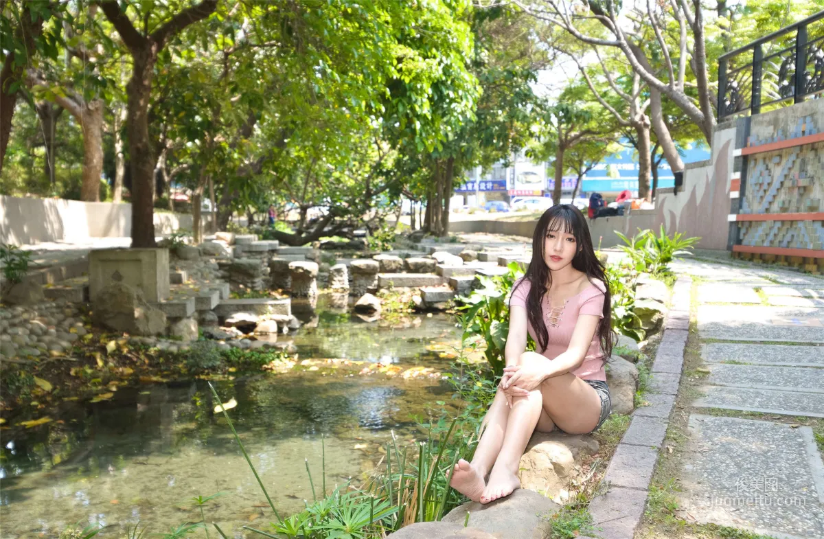 [Taiwan Beauties] Bi Bier "Gome. Fashion" Hot Pants Street Snap Photo Set photo 118