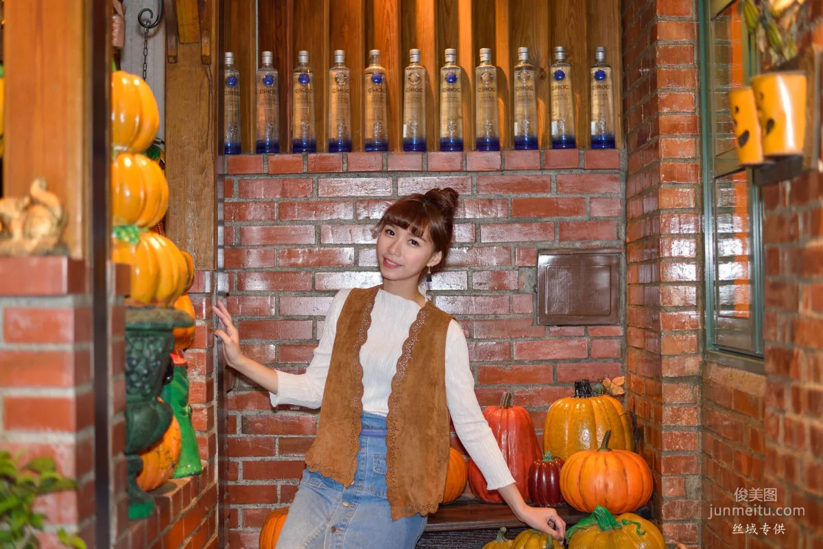 [台湾正妹] TiTi Yang《國美夜拍》 写真集209